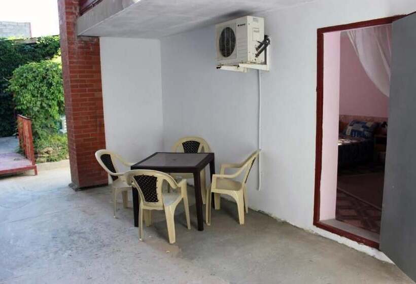 پانسیون Guest House Yuzhniy