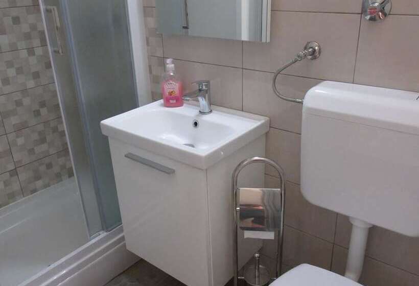 ペンション Guesthouse Suzy