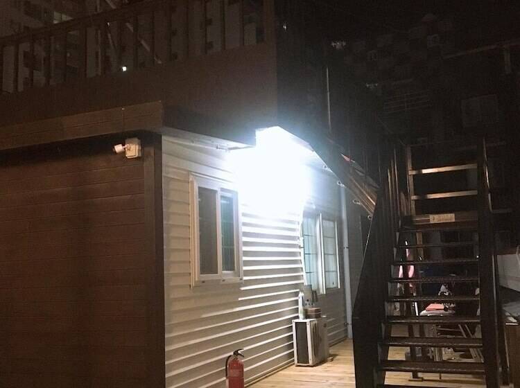 Pensione Hago Guest House