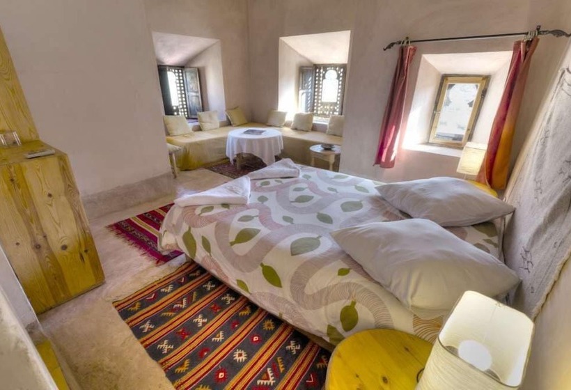 پانسیون Kasbah Agoulzi