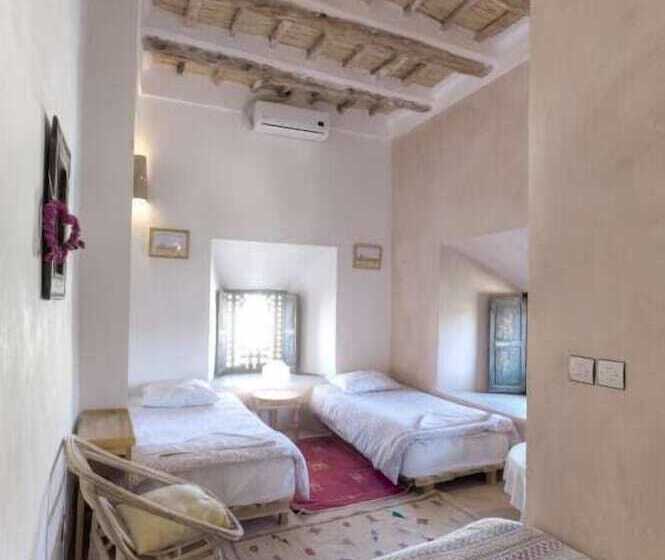 پانسیون Kasbah Agoulzi