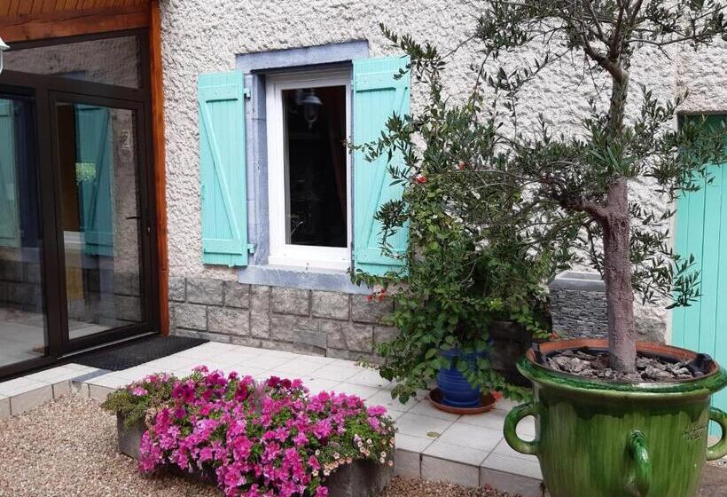 פנסיון La Ferme De Capucine