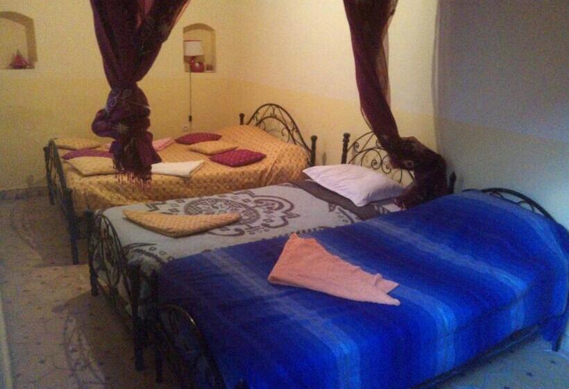 بنسيون Maison D Hôte La Roche Noire