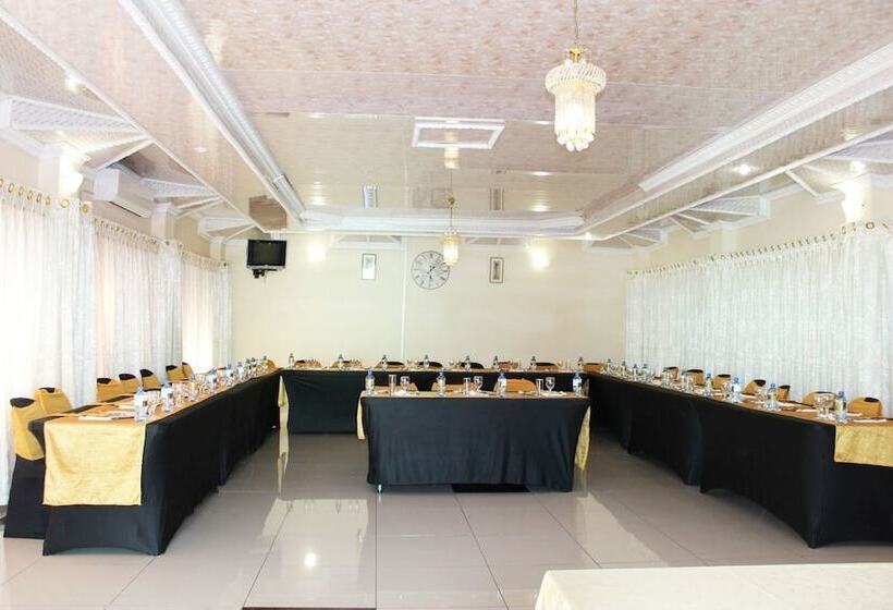 פנסיון Mashamba Country House