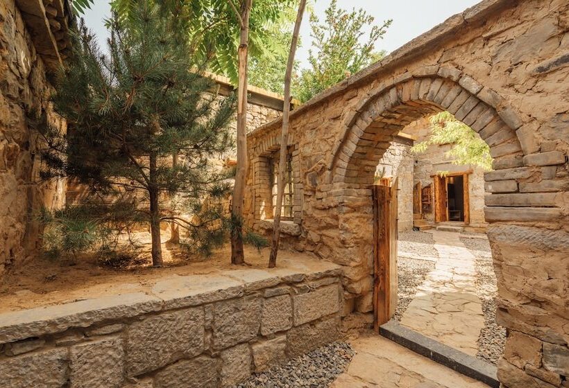 פנסיון No. 5 Valley Hebi