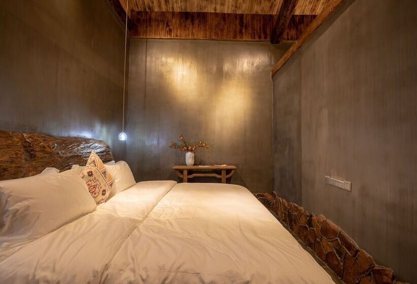 פנסיון No. 5 Valley Hebi