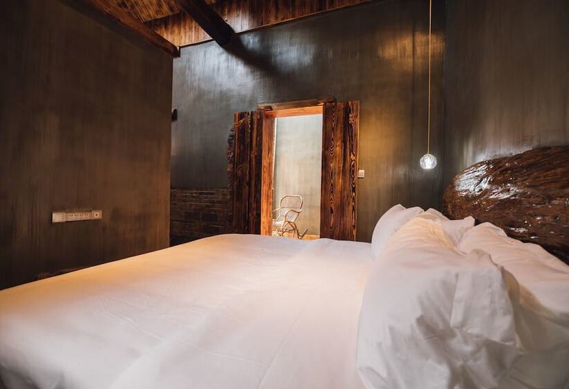 פנסיון No. 5 Valley Hebi