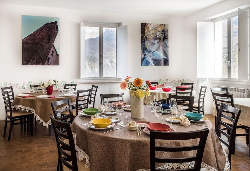 פנסיון Ostello Vallepietra