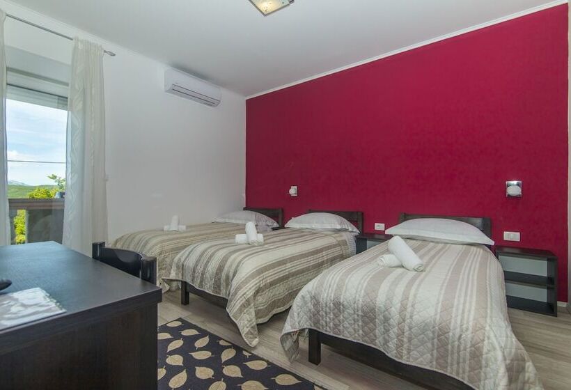 بنسيون Rooms Marijana