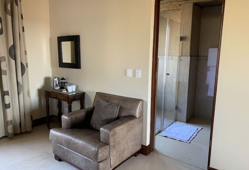 بنسيون Sibani Hills