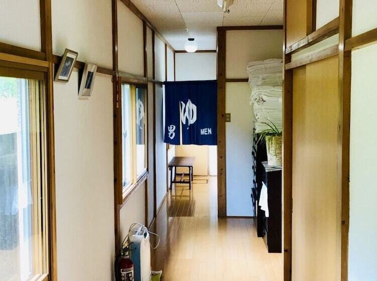 بنسيون Takamasu Minshuku