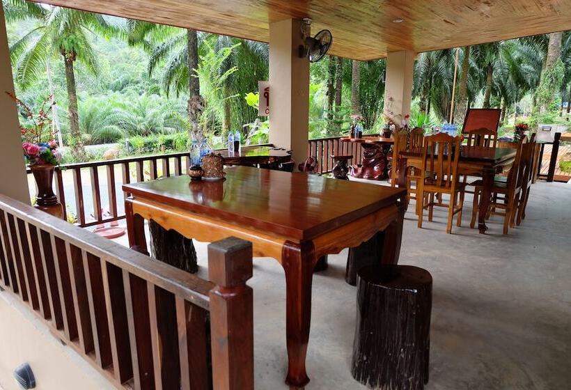 פנסיון Tonpalm Farmstay