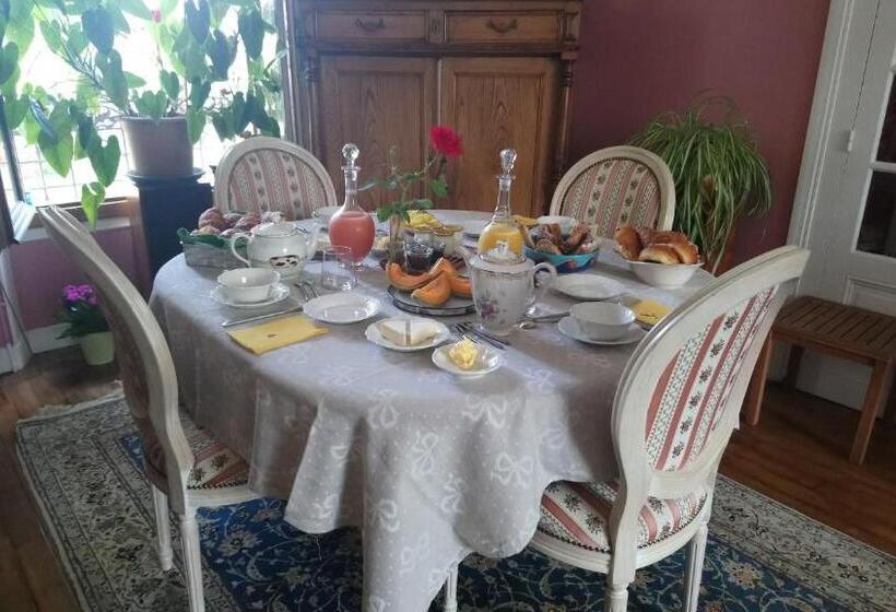 פנסיון Villa Le Cloky