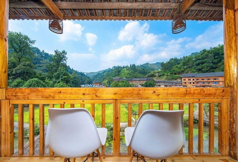 بنسيون W Lodge