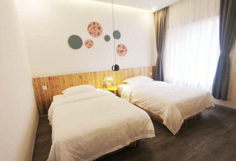 Пансион W Lodge