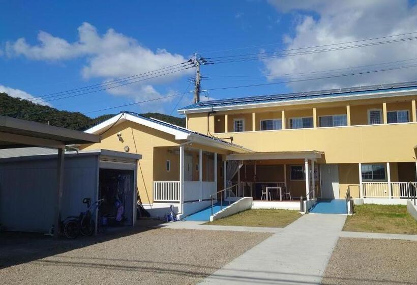 פנסיון Zerogravity Seisui Villa