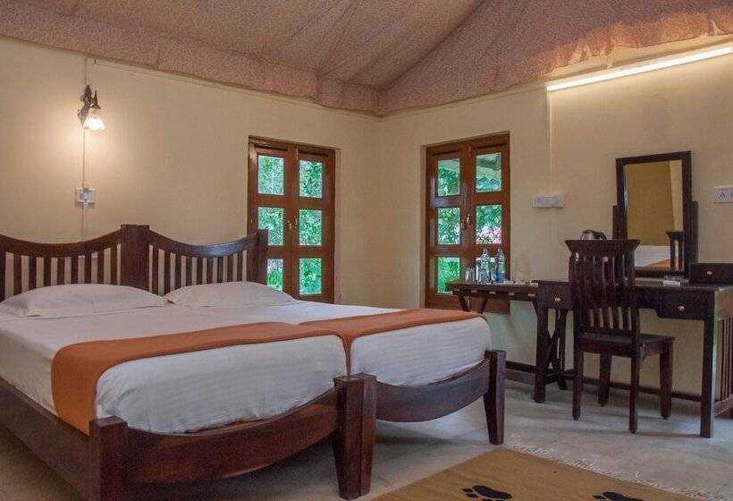 אתר נופש Camp Dev Vilas Kanha