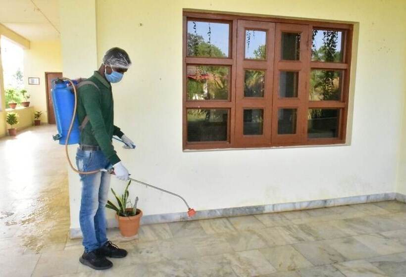 אתר נופש Camp Dev Vilas Kanha