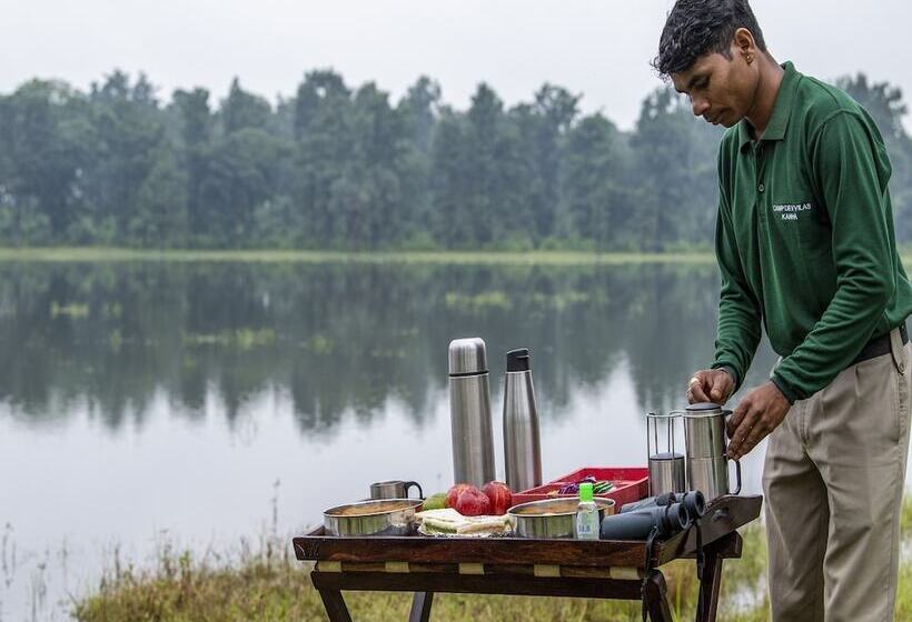 אתר נופש Camp Dev Vilas Kanha