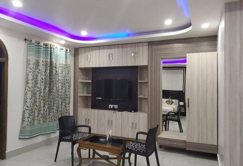 منتجع Ziro Palace Inn