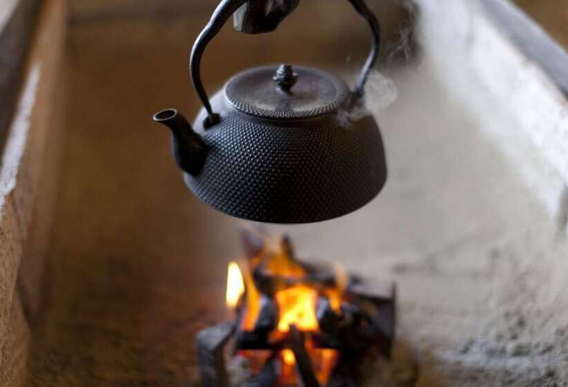 ריוקאן Gokuraku Onsen Takumi No Yado