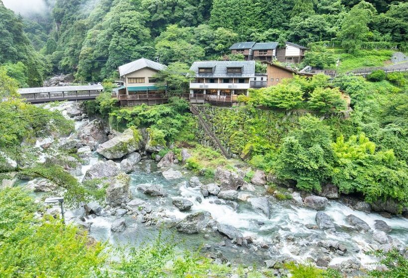 료칸 Nakatsukeikoku Yunomori