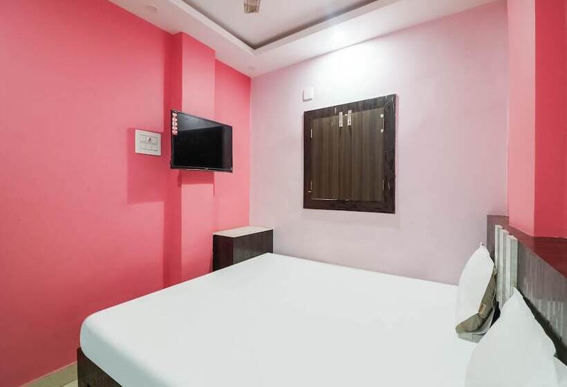 Spot On 44041 Hotel Ambay International