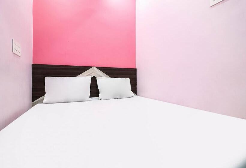 Spot On 44041 Hotel Ambay International