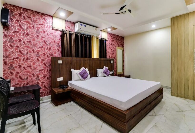 Spot On 47345 Hotel Spg