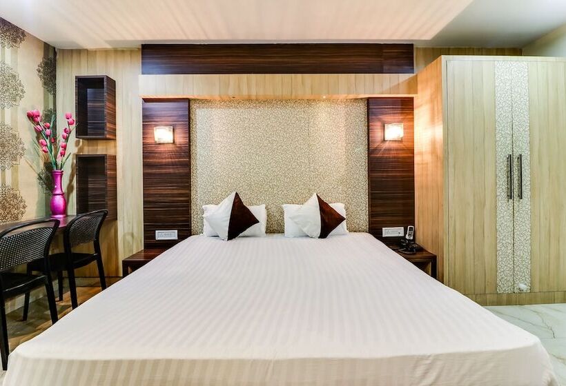 Spot On 47345 Hotel Spg