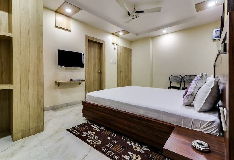 Spot On 47345 Hotel Spg