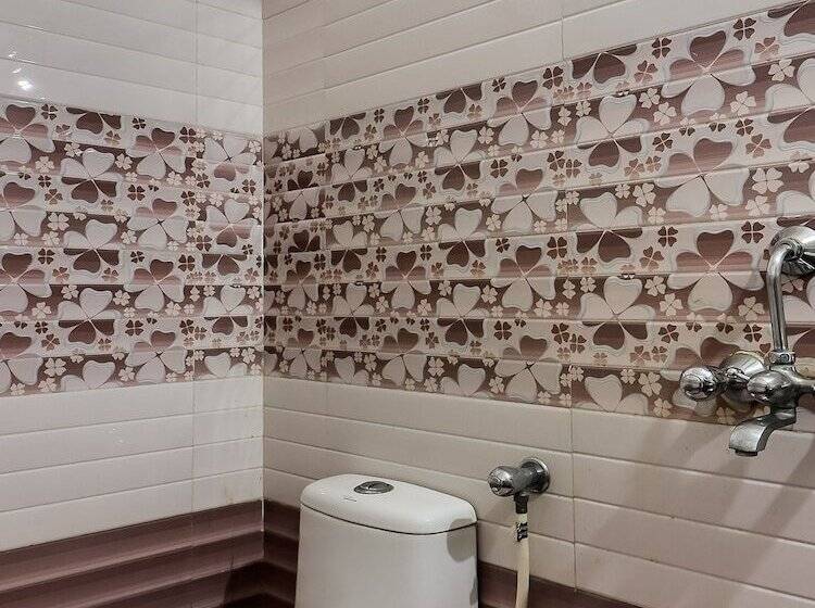 Spot On 47345 Hotel Spg