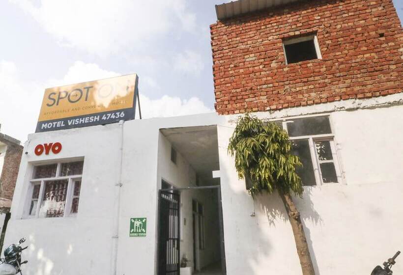 Spot On 47436 Motel Vishesh