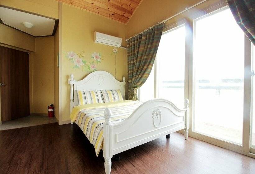 Sunset Aroma Pension