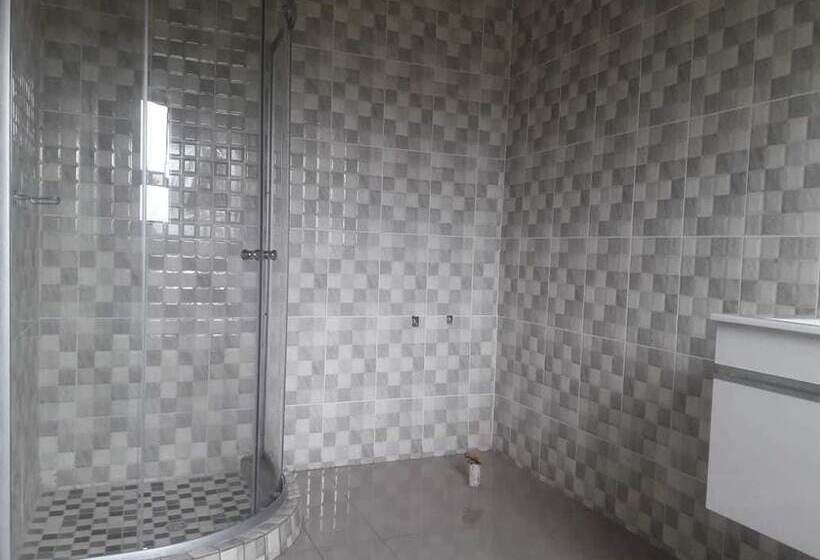 Vakhusi Bed And Breakfast