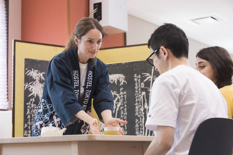 Wild Cherry Blossom Hostel Tokyo Koganei