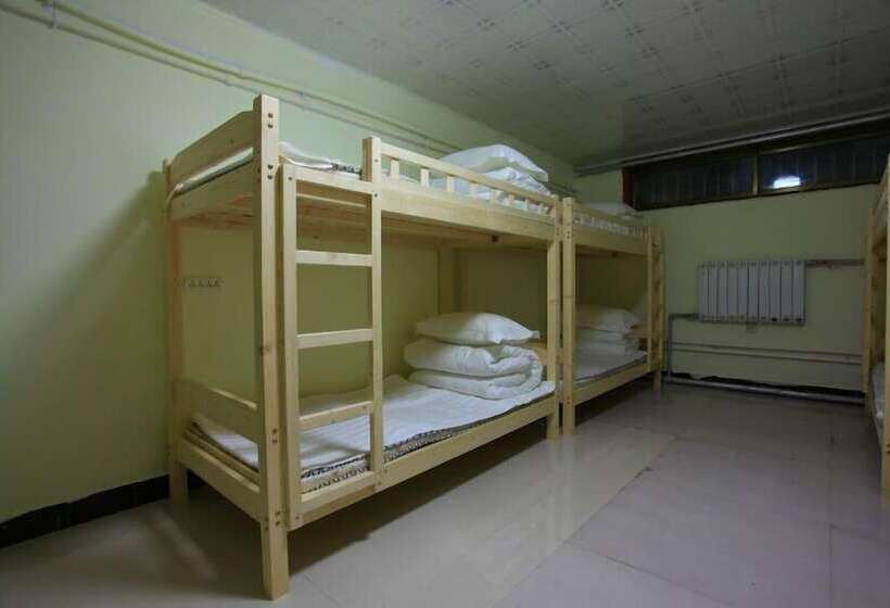 Wutai Mountain Waldorf Youth Hostel