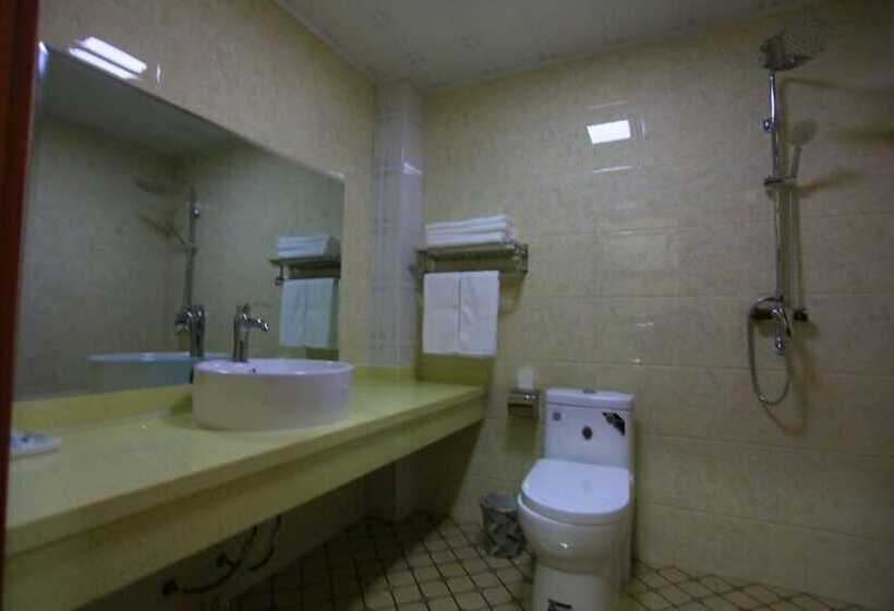 Wutai Mountain Waldorf Youth Hostel