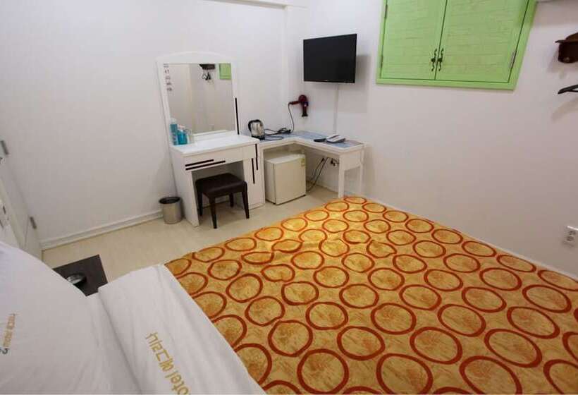 Yegrina Motel