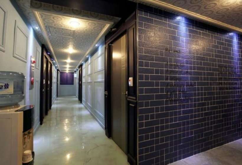 Yegrina Motel