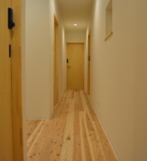 Общежитие Bed N Chill Shippoya 七宝屋