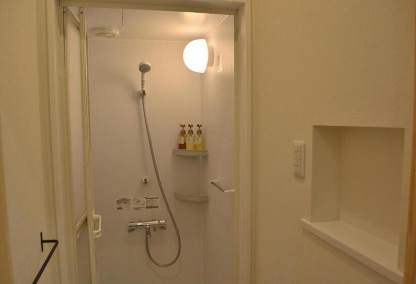 Общежитие Bed N Chill Shippoya 七宝屋