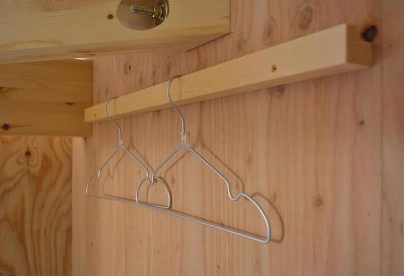 Общежитие Bed N Chill Shippoya 七宝屋