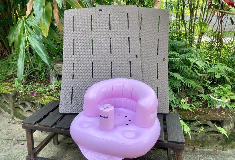 Cămin 奄美ゲストハウス Hub A Nice Inn