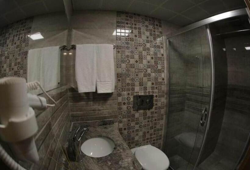 Bed and Breakfast Arnavutkoy House Airport