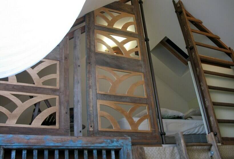 ベッドアンドブレックファースト Aux Antipodes