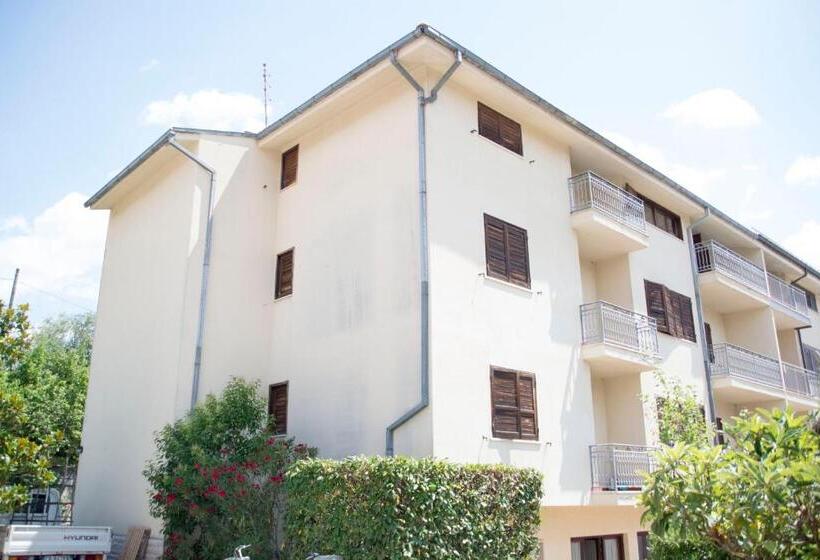 ベッドアンドブレックファースト Bnb Acasaconme