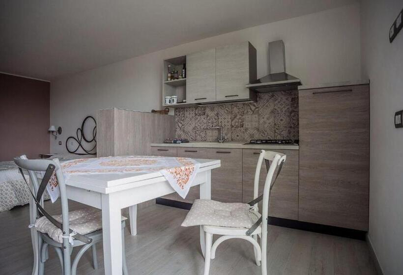 مبيت وإفطار Il Pavone Errante