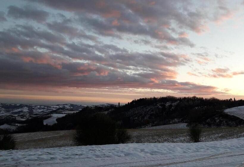 مبيت وإفطار Il Pavone Errante