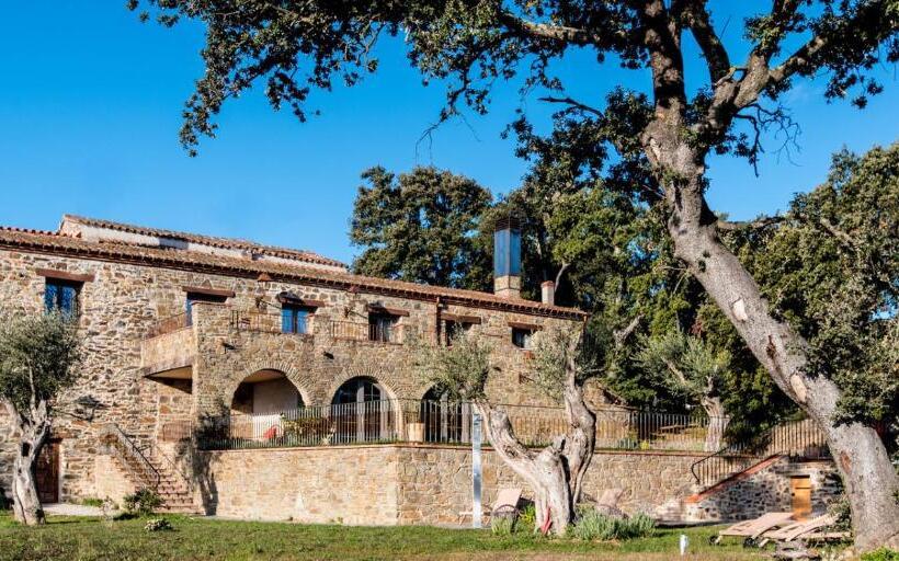 Le Mas Des Colombes Chambres D Hôtes B&b & Spa